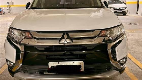 MITSUBISHI OUTLANDER 2.0 16V GASOLINA 4P AUTOMÁTICO MITSUBISHI OUTLANDER 2.0 16V GASOLINA 4P AUTOMÁTICO
